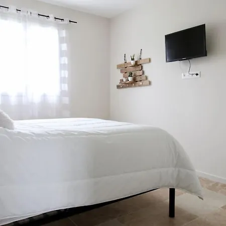 Appartement Ilna St Remy De Provence à Saint-Rémy-de-Provence Extérieur photo